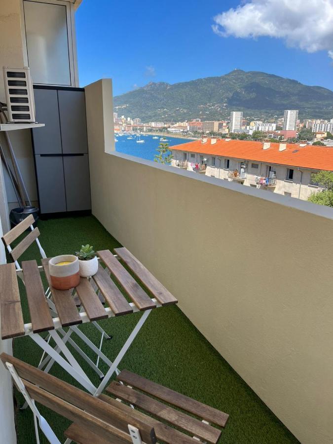 T2 Vue Mer - Entre Aeroport Et Centre-Ville Ajaccio  Ngoại thất bức ảnh